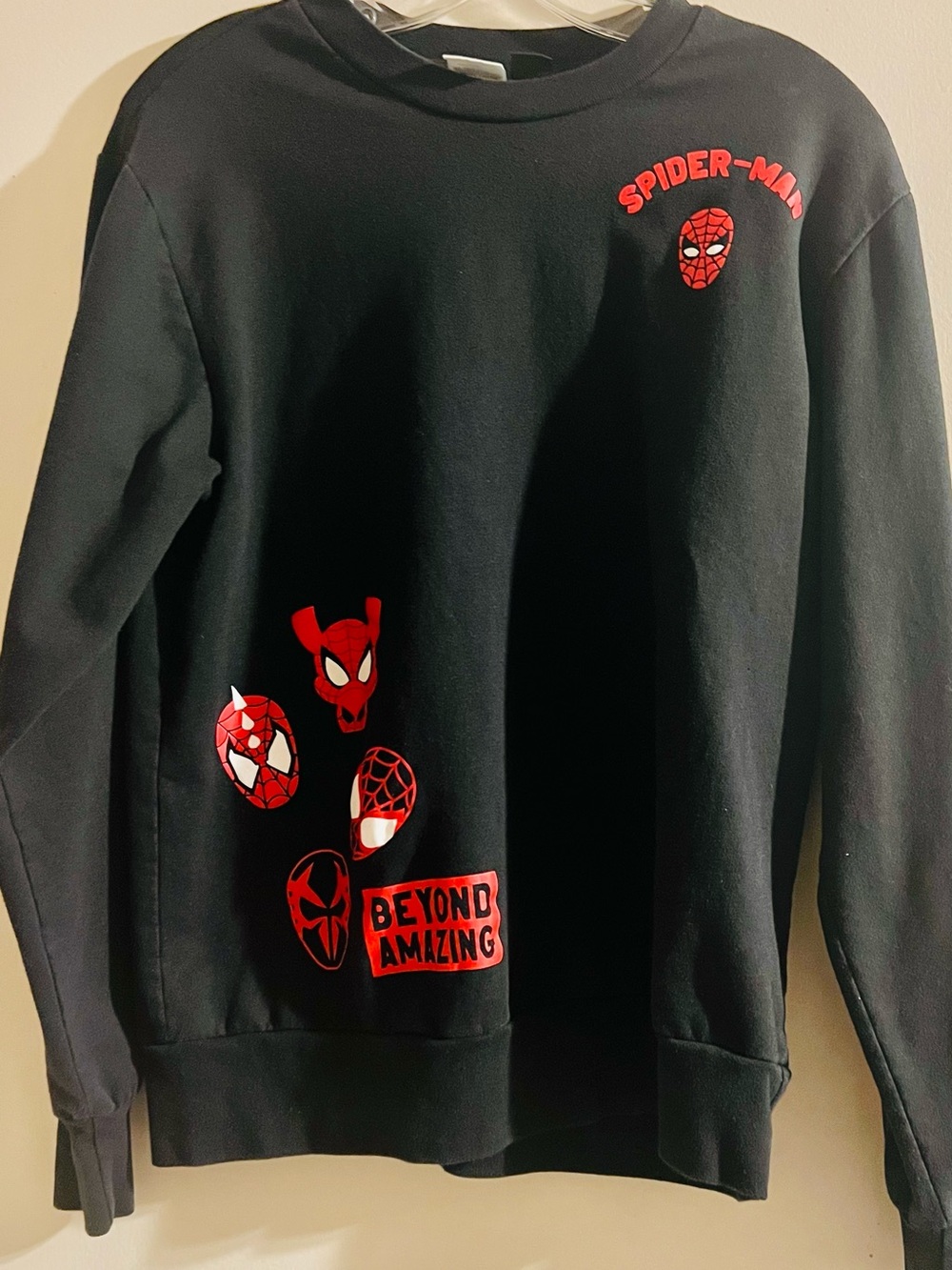 Spiderman Black Sweatshirt Red Graphic Accents S